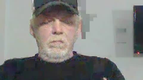 cockreadynow4u online show from December 3, 2024, 7:11 pm