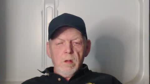 cockreadynow4u online show from October 18, 2025, 6:05 am