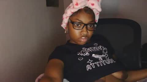 chanel online show from December 14, 2025, 9:14 am