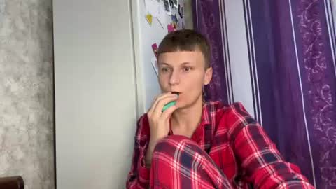 Snapshot of cocokiss_ chatting on July 12, 2026, 5:59 pm Vikki online show from July 12, 2026, 5:59 pm