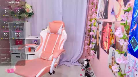 Mia online show from April 18, 2026, 7:58 pm