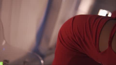 Coconutcatin online show from December 19, 2024, 1:29 pm