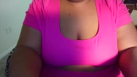 Snapshot of coconuttie69 chatting on April 9, 2026, 12:21 am Coconuttie69 online show from April 9, 2026, 12:21 am