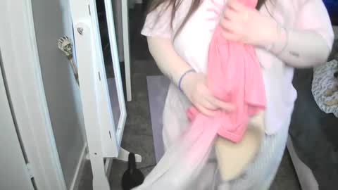 TheGoddessCodie online show from September 18, 2025, 1:57 pm