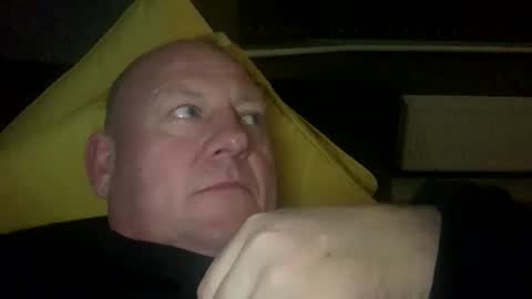 col4nows online show from January 17, 2026, 6:55 pm