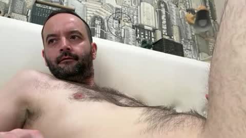 colambus83 online show from March 15, 2026, 6:52 am