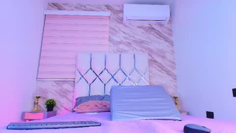 colett online show from February 28, 2026, 11:55 am