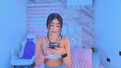 Snapshot of colett_hall chatting on July 10, 2026, 11:57 am colett online show from July 10, 2026, 11:57 am