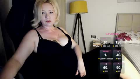 Snapshot of colette1w chatting on June 30, 2026, 10:16 am Olga. online show from June 30, 2026, 10:16 am