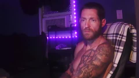 colevan2390 online show from February 5, 2026, 3:11 am