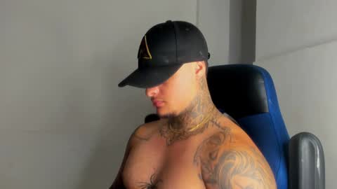 Snapshot of colin_prince2 chatting on December 31, 2024, 6:27 am COLIN online show from December 31, 2024, 6:27 am