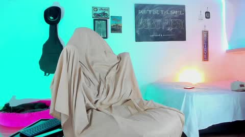 colin_stone online show from January 11, 2025, 6:44 pm