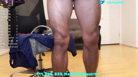 College001 online show from November 1, 2025, 1:02 pm