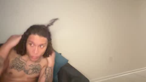 Adonis of online show from March 15, 2026, 4:07 am