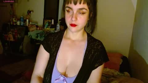Collette online show from October 11, 2025, 6:34 am