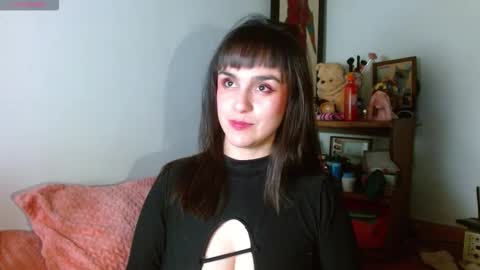 Collette online show from October 20, 2025, 4:18 pm