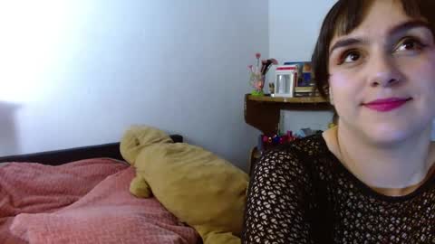 Snapshot of collette_beaufoy chatting on June 8, 2026, 5:41 am Collette online show from June 8, 2026, 5:41 am