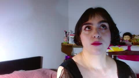 Snapshot of collette_beaufoy chatting on June 25, 2026, 4:12 am Collette online show from June 25, 2026, 4:12 am