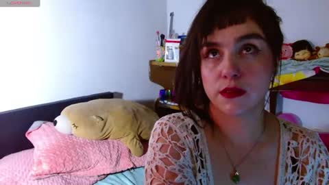 Snapshot of collette_beaufoy chatting on July 12, 2026, 4:47 am Collette online show from July 12, 2026, 4:47 am