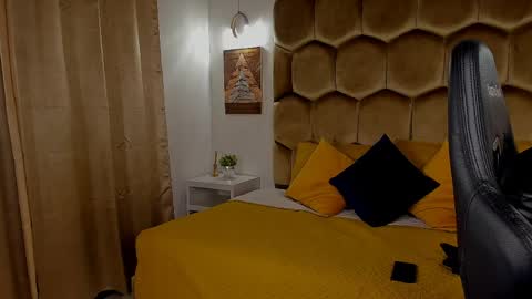 EMMETT COLLINS online show from April 1, 2026, 5:19 am