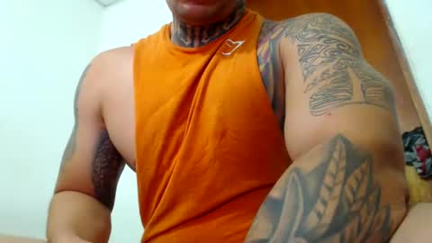 Snapshot of colombian_monster_cock chatting on December 31, 2024, 6:05 am camilo online show from December 31, 2024, 6:05 am