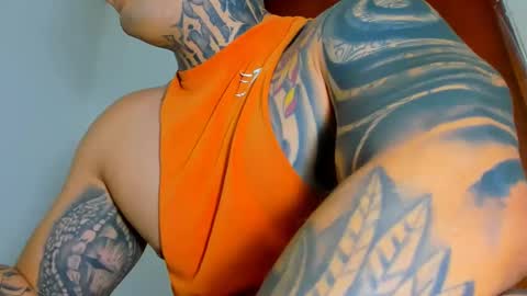 Snapshot of colombian_monster_cock chatting on October 5, 2025, 1:26 am camilo online show from October 5, 2025, 1:26 am