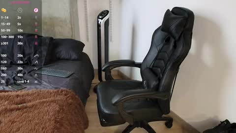 Snapshot of colombianmuscle8 chatting on February 16, 2025, 7:27 pm colombianmuscle8 online show from February 16, 2025, 7:27 pm