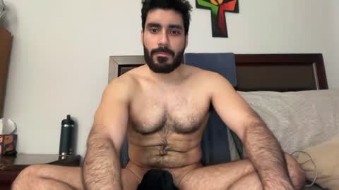 colombianstud94 online show from July 6, 2026, 11:51 am