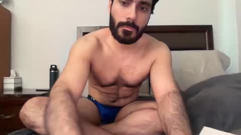 colombianstud94 online show from August 7, 2026, 5:48 pm