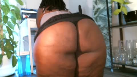 Noni online show from February 26, 2025, 1:41 pm