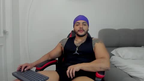 Snapshot of colton_mars chatting on February 2, 2025, 12:30 am Jhoan online show from February 2, 2025, 12:30 am