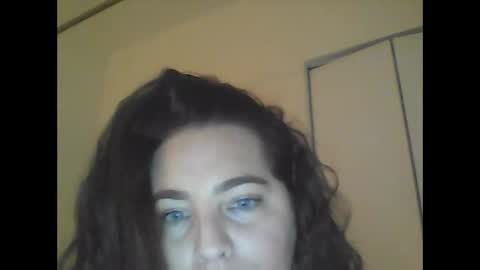 Snapshot of comein26 chatting on May 15, 2026, 4:19 am comein26 online show from May 15, 2026, 4:19 am