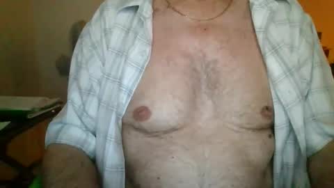 Snapshot of comeonmymouth chatting on February 3, 2026, 12:42 am comeonmymouth online show from February 3, 2026, 12:42 am