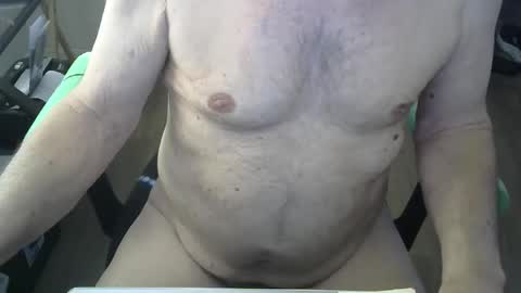 Snapshot of comeonmymouth chatting on February 21, 2026, 8:43 pm comeonmymouth online show from February 21, 2026, 8:43 pm