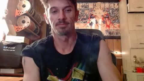 Nelson or ComicKing and sometime Peachy143 online show from March 3, 2025, 10:42 pm