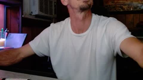 Nelson or ComicKing and sometime Peachy143 online show from September 18, 2025, 11:29 pm