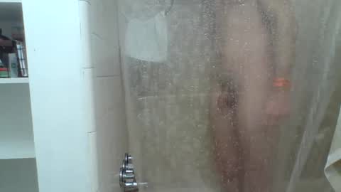 Snapshot of comnfromme1 chatting on November 4, 2025, 5:50 am comnfromme1 online show from November 4, 2025, 5:50 am