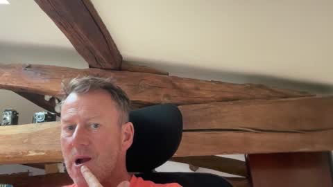 compay69 online show from November 15, 2025, 12:23 pm