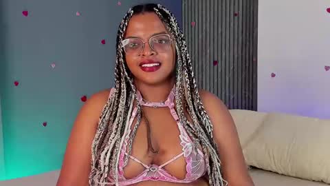 conielaurenth online show from February 16, 2025, 9:05 pm