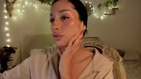 connie    online show from February 17, 2025, 11:13 am