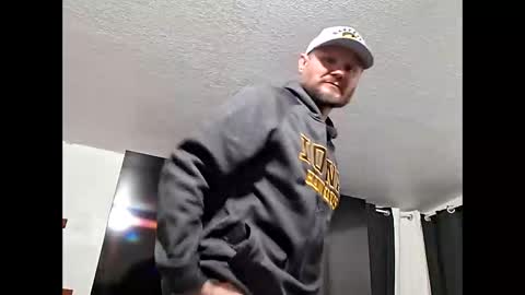 connlee10929154 online show from February 15, 2026, 3:25 am