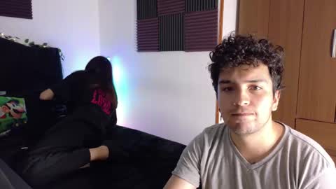 conor_taylor_ online show from November 25, 2025, 1:11 pm