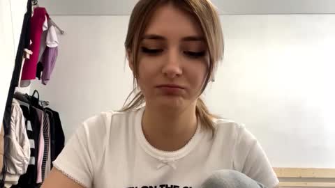 Amelia online show from February 14, 2026, 11:07 am