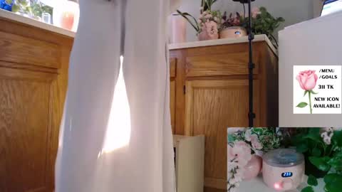 ANR Mommy online show from March 22, 2026, 3:04 pm