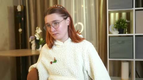 consuelaawkward online show from November 6, 2025, 2:34 am