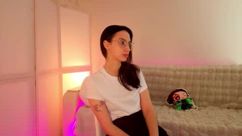 Snapshot of coochyy chatting on October 8, 2025, 10:02 am coochyy online show from October 8, 2025, 10:02 am