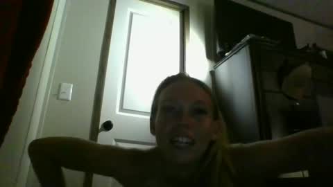 Snapshot of cookie_j22 chatting on September 22, 2025, 7:32 am Jaiscookie cum play with me online show from September 22, 2025, 7:32 am