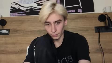 cookie_sex online show from October 3, 2025, 7:55 pm