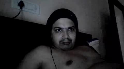 Cool Breeze09 online show from January 31, 2025, 2:26 am