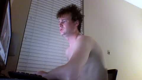 Snapshot of cooldude122222 chatting on March 6, 2025, 10:41 am cooldude122222 online show from March 6, 2025, 10:41 am